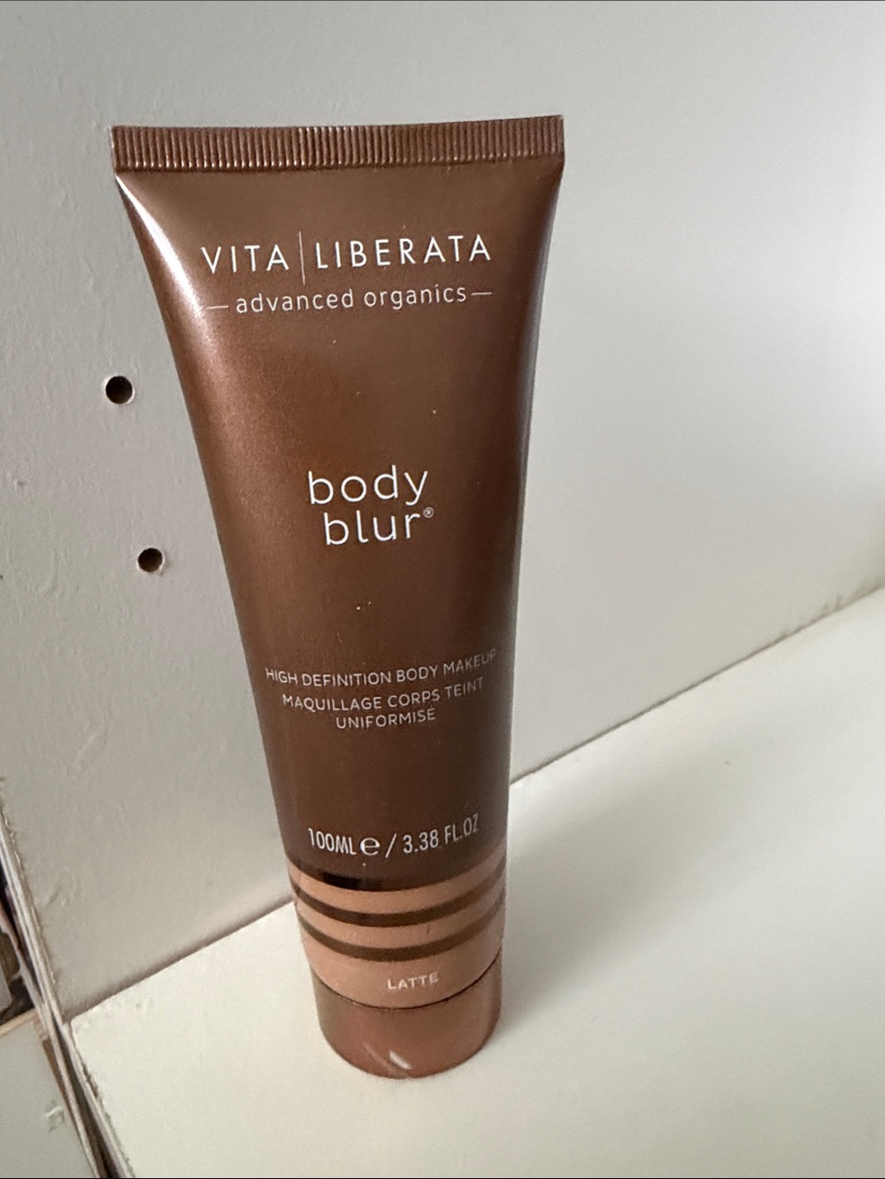 Vita Liberata Body Blur - Latte (Brown)